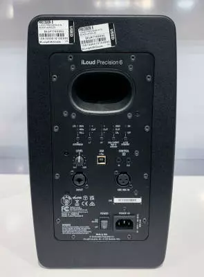 IK Multimedia - iLoud Precision 6 - 6.5'' Two-way Reference Monitor with Room Correction 2